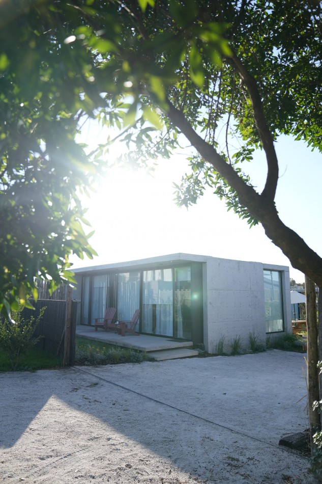 Casas Espejo En Acantilados A Metros Del Mar