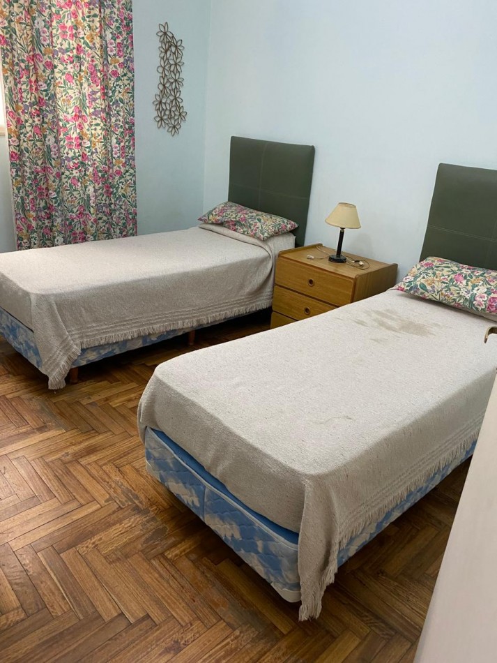 Departamento 4 Amb. Con Cochera En Plaza Colon