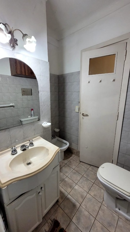 Departamento 4 Amb. Con Cochera En Plaza Colon