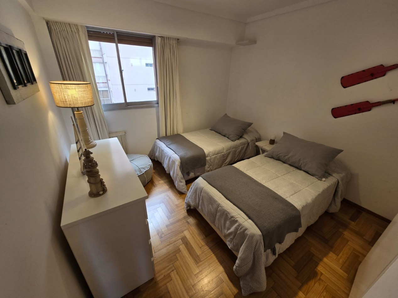 Exclusivo Departamento 3 Ambientes Frente Al Mar En Playa Grande