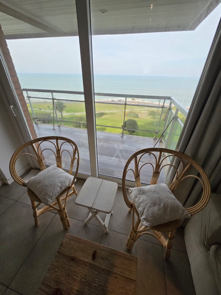 Exclusivo Departamento 3 Ambientes Frente Al Mar En Playa Grande