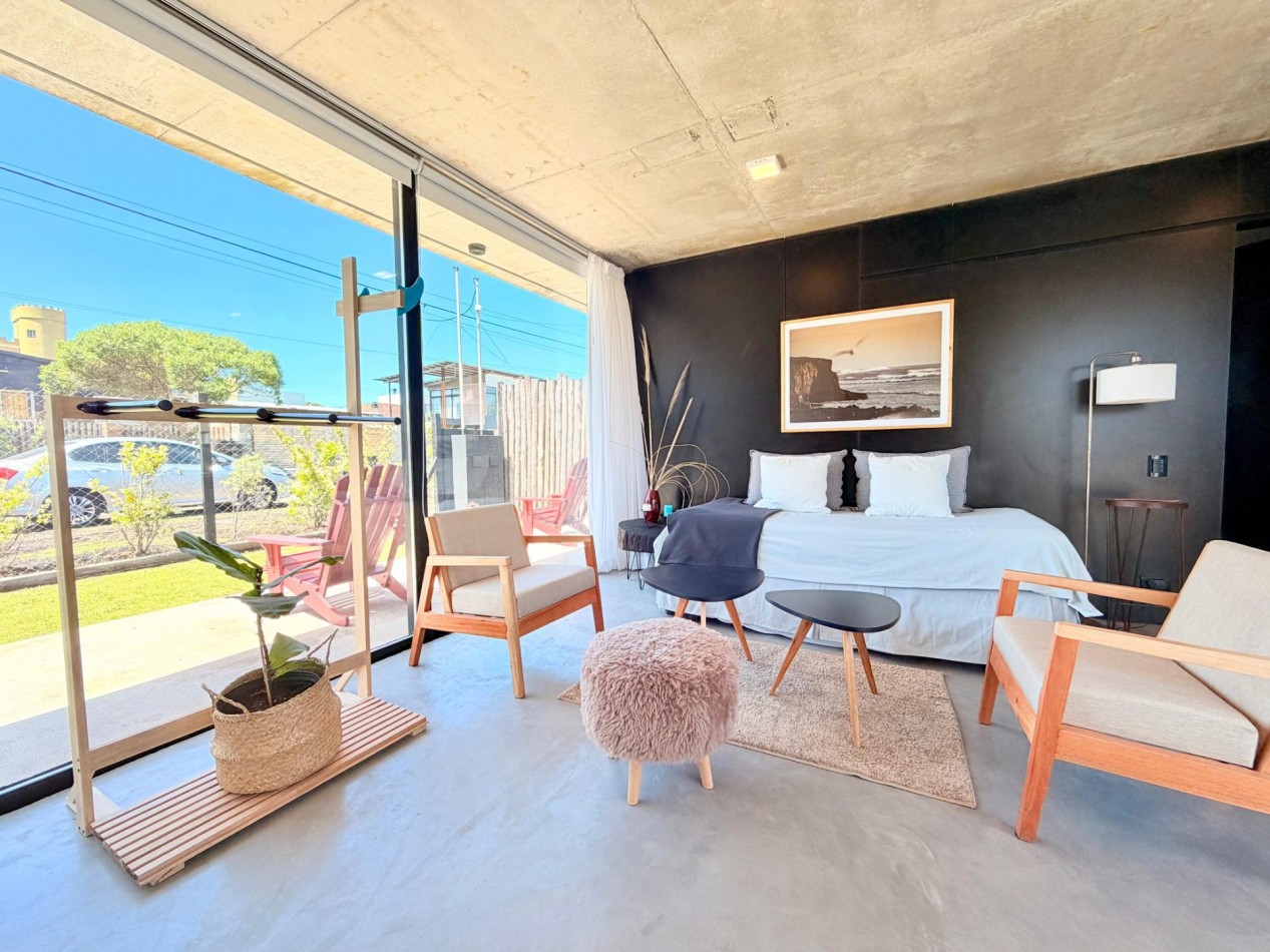 Casas Espejo En Acantilados A Metros Del Mar