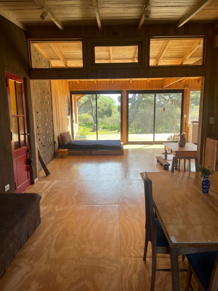 Casa en Chapadmalal para 8 personas entre el campo y el mar