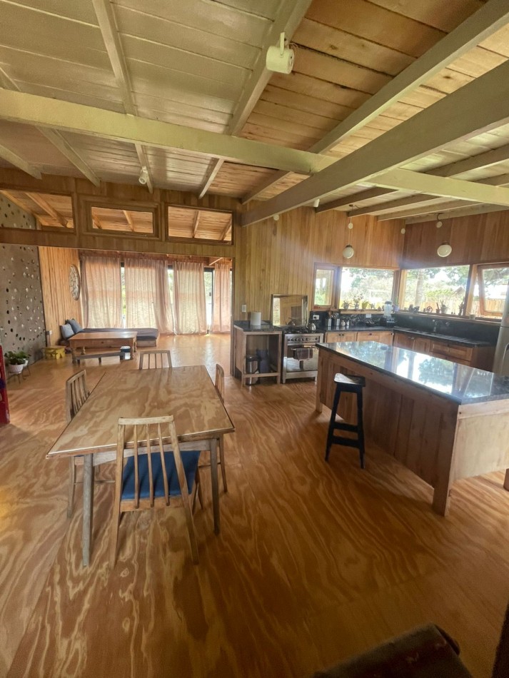 Casa en Chapadmalal para 8 personas entre el campo y el mar