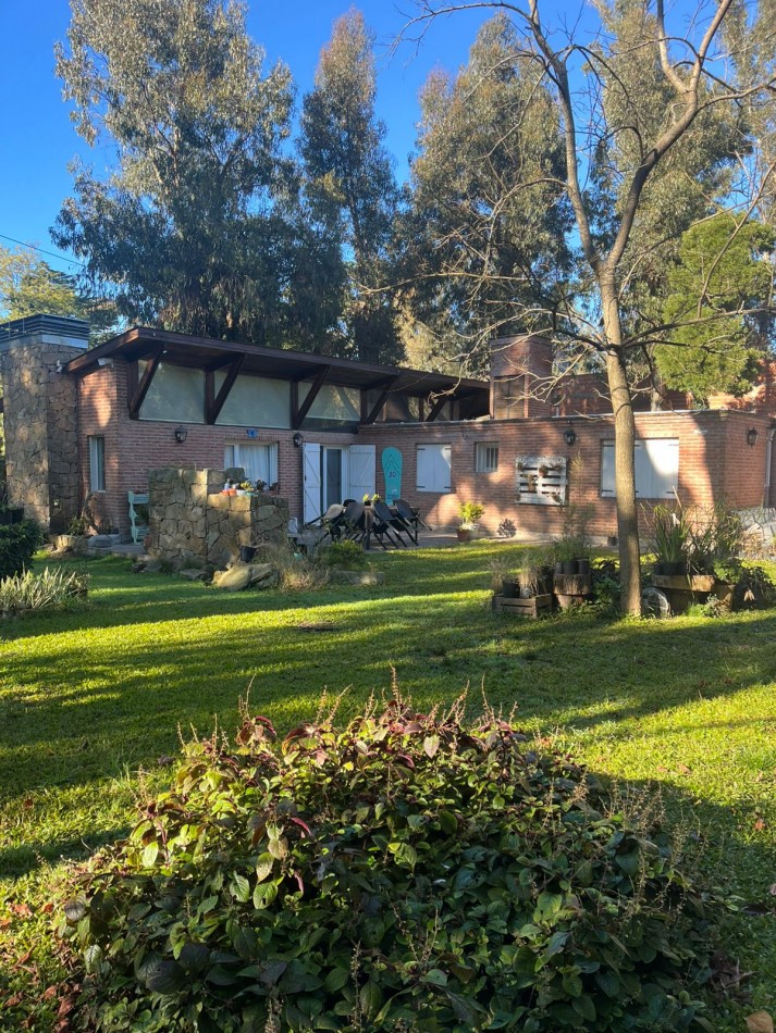 Casa de Bosque en Peralta Ramos a Pasos del Mar