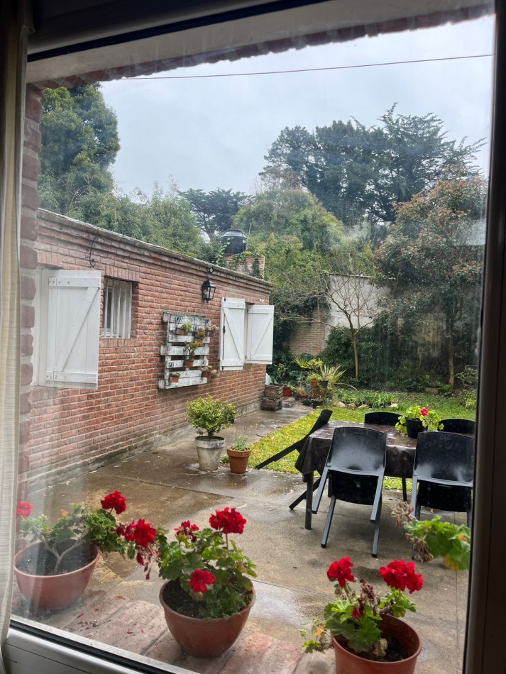 Casa de Bosque en Peralta Ramos a Pasos del Mar