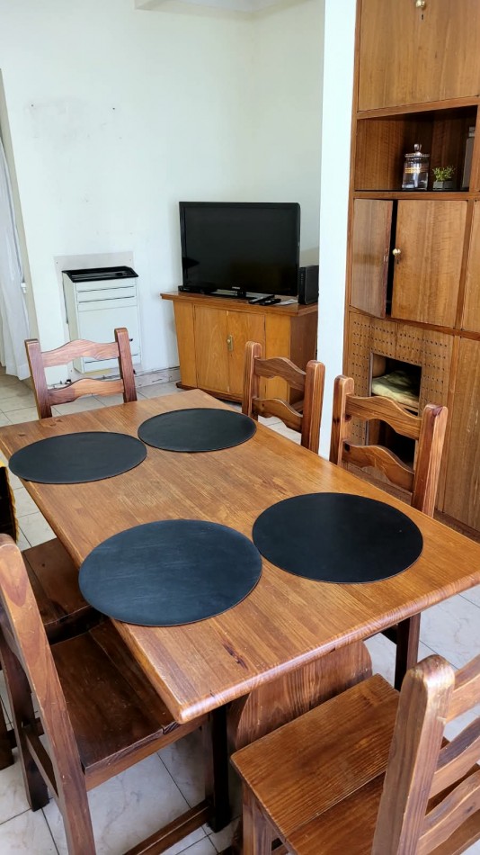 3 AMBIENTES EN PISO ALTO CON VISTA AL MAR - FRENTE A PLAZA COLON