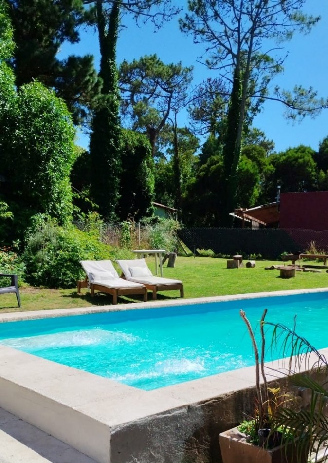 Alquilo Quincho con Piscina para eventos sociales y familiares en zona Alfar