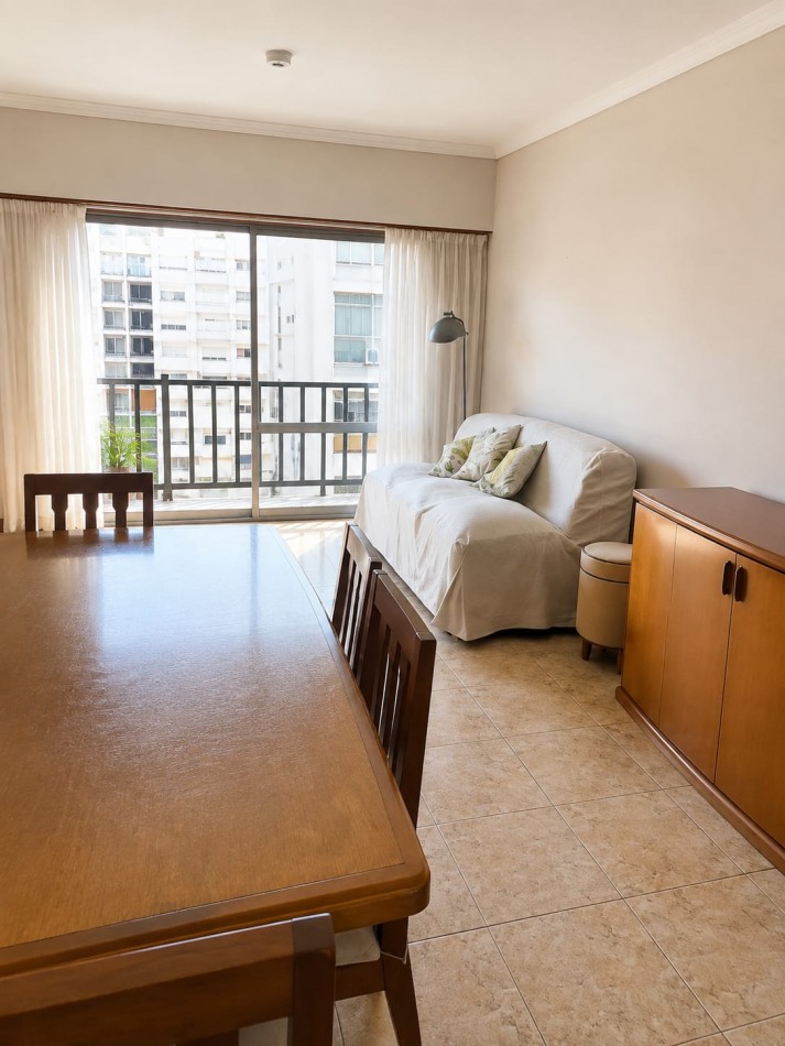 Impecable 3 amb. reciclado con balcon al frente y ammpli cochera cubierta