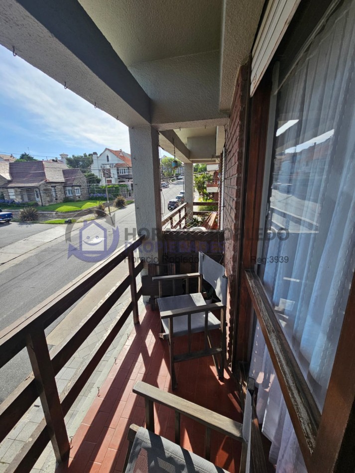 Departamento 3 Ambientes Con Balcon Al Frente A Metros Del Mar Y De Las Torres De Cesar Pelli