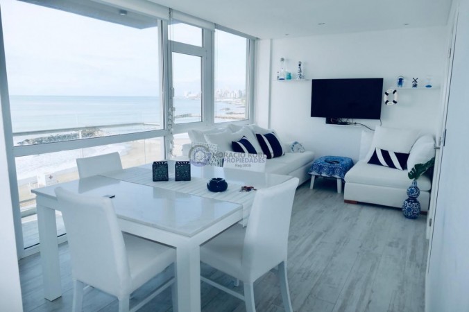 VENTA- DPTOS 3 AMBIENTES CON COCHERA SUBTERRANEA  B° LA PERLA  FRENTE AL MAR