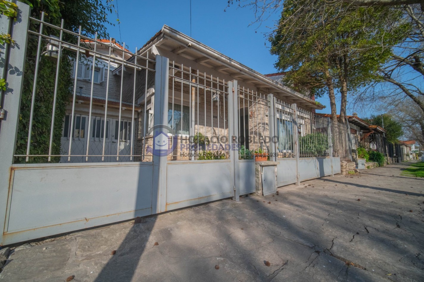 Chalet con 4 Dorm. con Patio con Parrilla - Playa Grande