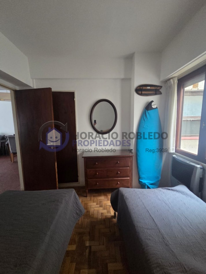 Departamento 3 Ambientes Con Balcon Al Frente A Metros Del Mar Y De Las Torres De Cesar Pelli