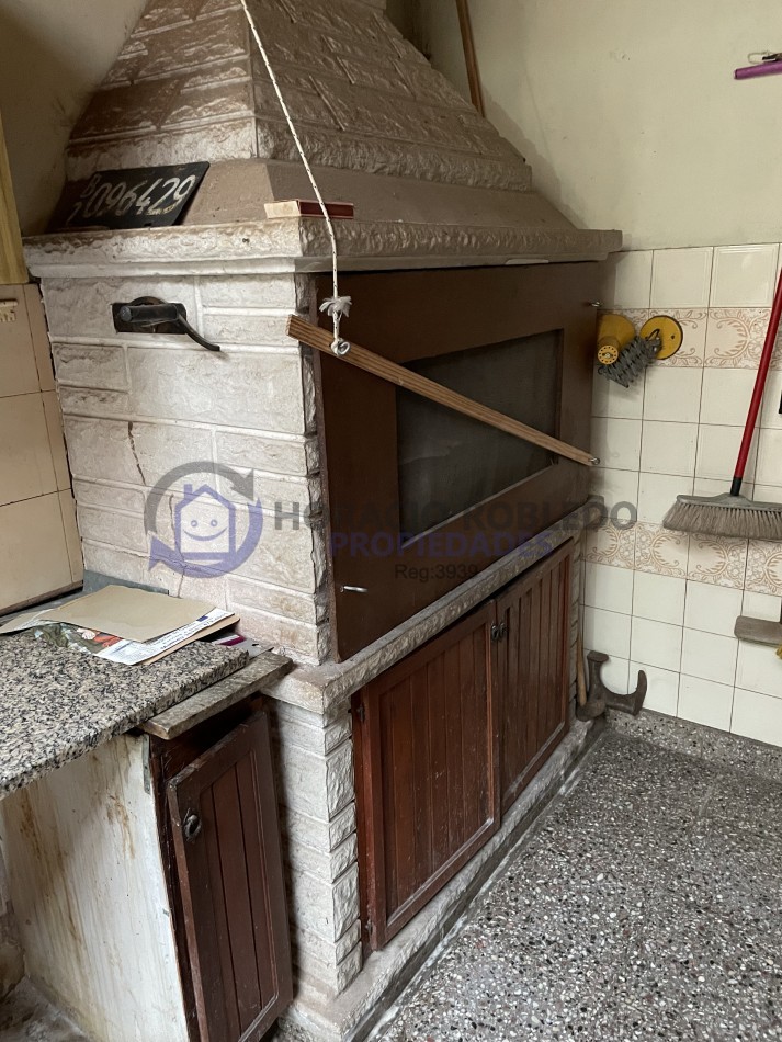 Casa PH - 5 ambientes y garage 