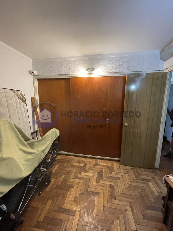 Casa PH - 5 ambientes y garage 