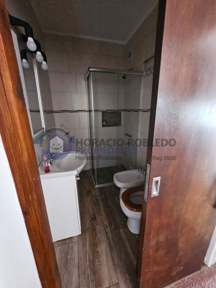 Departamento 3 Ambientes Con Balcon Al Frente A Metros Del Mar Y De Las Torres De Cesar Pelli